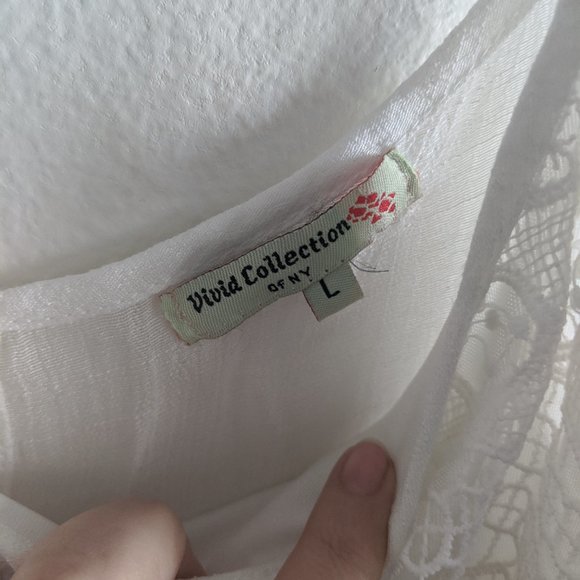 Cold Shoulder Flowy Dress - Picture 4 of 7